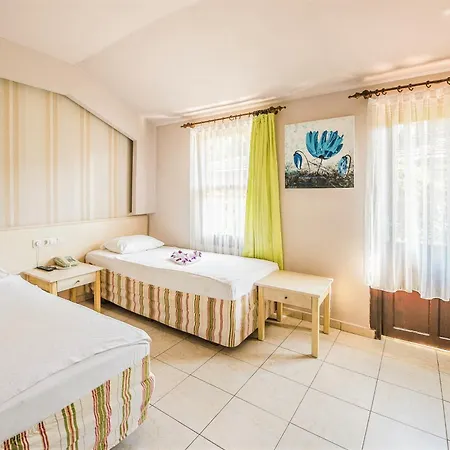 호텔 레다 비치 시데